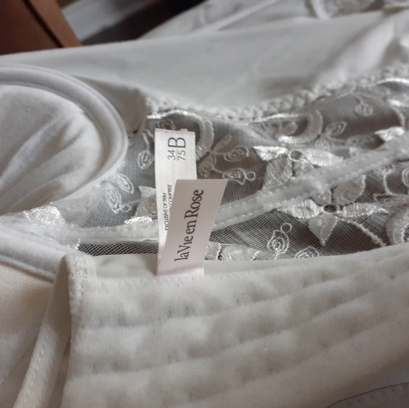 Corset - Picture 2 of 2